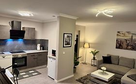 Kurstadt Apt Moderne 2Zkb Balkon-Pkw- Stellplatz Check-In 7-24 H