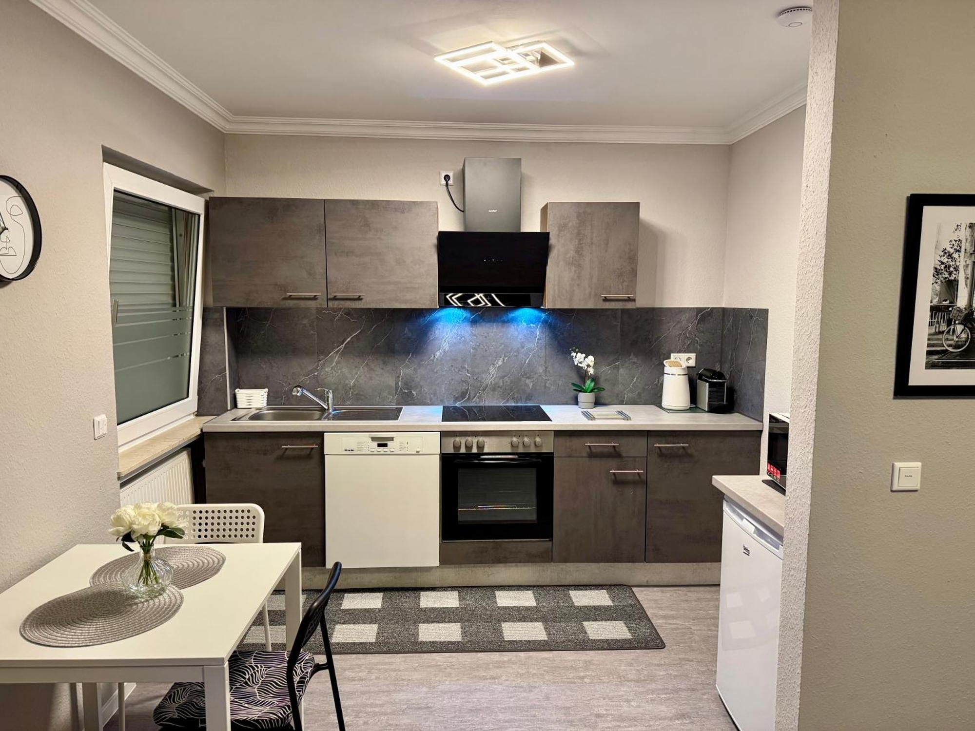 Kurstadt Apt Moderne 2Zkb Balkon-Pkw- Stellplatz Check-In 7-24 H Bad Nauheim Exterior foto